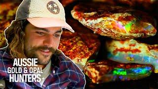 JC Negotiates A $7,500 Payout For Rough Crystal Opal! | Outback Opal Hunters