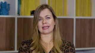 Transformación de la democracia en la era digital | Elaine Ford | TEDxPuraVidaSalon