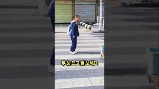 쟉지만 세상을 바꾸는 엄청난 학생이에여 
