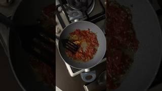 پیتزای قلبی #cooking #پیتزا #پیتزا_خونگی #پیتزا_قلبی #pizzalover #pizzarecipe #pizza #heartpizza