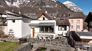 6½-Zimmer-Einfamilienhaus in Haslen - REMAX Immobilien Glarus - Jürg Grünenfelder