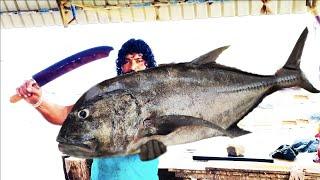 Huge Giant trevally Fish Cutting Skils