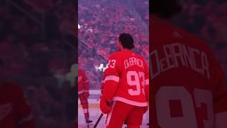 Alex DeBrincat makes his official Red Wings debut