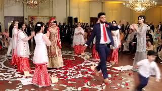 taro ka chamkta gehna ho Sister .taaron ka chamakta gehna ho- best brother dance in sister's marriag