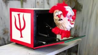 Jack in the Box - Creepy Clown Pneumatic Halloween Prop - Halloween FX Props