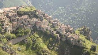 ROMAGNANO AL MONTE ghost town (Italy)