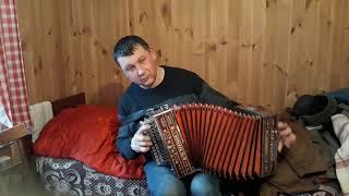 В гостях у Василия Иваныча. Гармонь Мякушева.