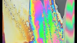 Melting ice movie captures psychedelic crystals