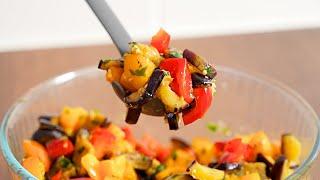 THIS IS WHAT YOU NEED TO COOK WITH VEGETABLES! Tasty simple salad of eggplant, tomatoes, peppers!