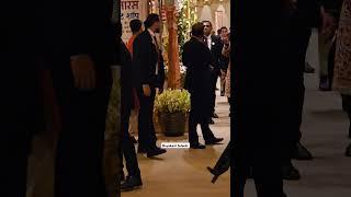 #anantambani #securityguard #arweddingcelebration #ambaniwedding #anantambanimarriage