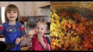 Sammy and Sarah make rice and beans