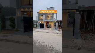 10 Marla House  in Bahria town Lahore.