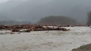 Flood in Hope BC Nov 28 /21*** Coquihalla river & Fraser River FLOOD Hope BC ***