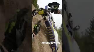 2 Stroke Hillclimb Crash #shorts #sendit #dirtbike #hardenduro #enduro #crash #wreckit