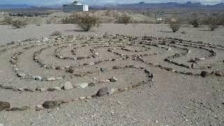 Laughlin Labyrinths