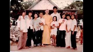 Người Di Tản Buồn (Khánh Ly - bản cũ nhất 1979)