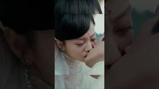 ️Prince kisses his beloved girlLove story2023Sweet Love Melody#shorts