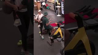 Katie Boulter comforts her fiancé Alex De Minaur after Roland-Garros exit ️