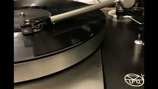Clannad - Crann Ull (1980). Side B. Linn LP12(pre- Cirkus)/Ittok/Asaka Vinyl Rip. (WAV Audio)