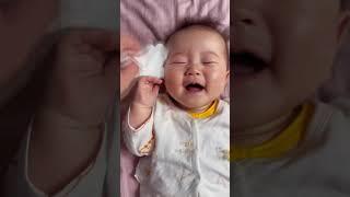 姨姨们爱看那就多发亿点点吧#宝宝的笑容也太治愈了 #人类幼崽 #爱笑的宝宝惹人爱 #内容启发分享计划 #baby