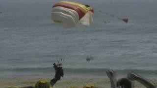 Patrulla Acrobática Paracaidista del Ejército del Aire en la Festa al Cel (Barcelona 2009)