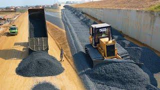 Driver Skills Bulldozer Komatsu Push gravel Rock​ black Road construction, Dump Truck Unloading