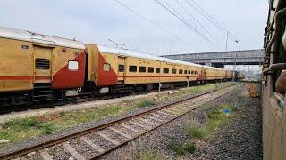 MUMBAI CSMT To HYDERABAD | Full Train Journey 12701/Hussain Sagar SF Express Indian Railways Full HD