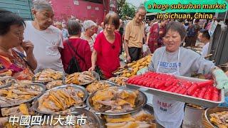 A grand market in Sichuan, China, strange street food, panic buying scene/4k