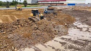 Wonderful Action Activity SHANTUI DH17C2 Bulldozer And Dump Trucks 5Ton Fill flooded soil