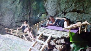 Solo Bushcraft Overnight - Building Overnight Shelter Under the Big Rock