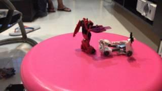The Transformers fight (Stinger vs. Wheeljack and Bumblbee  Transforming)