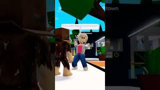 EVIL KAREN ABUSED KID WITH BOX ON HIS HEAD #shorts #roblox #brookhaven #brookhavenrp