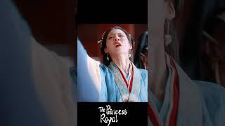 He protects her with his own body | The Princess Royal | YOUKU Shorts