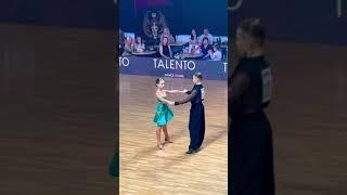 Jive#dance #wdc #サイリウムダンサー #video #wdsfdancesport #wdsf #ballroomdance #fyp #latina #jive #shorts