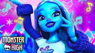 Feel the Energy ft. Abbey! (Official Music Video) | Monster High