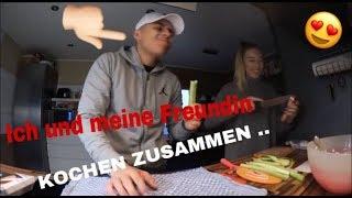 ICH UND MEINE FREUNDIN KOCHEN ZUSAMMEN !