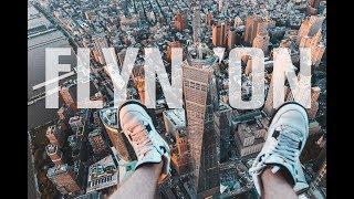 Open door helicopter flight over New York (FLYNYON // NYONAIR)