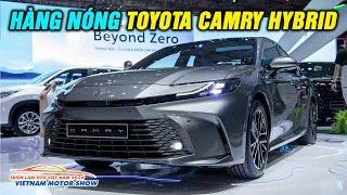 "Hàng nóng" Toyota Camry Hybrid 2025 giá cao nhất 1,53 tỷ đồng |Autodaily.vn|