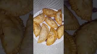 Holi Special Gujiya With Priya's Kitchen | #foodlover #easyrecipe #gujiyarecipe #Priya'skitchen