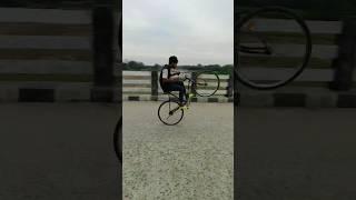 YouTube #viral #shots cycle #stand #video#  turning# ravi # rider