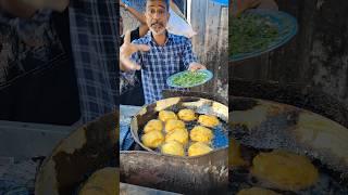 Famous Anuradha Vadapav Nashik|| Street Food #shorts