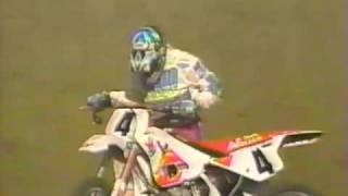 Larry Brooks Amazing Crash and Finish -  1992 L.A. Coliseum Mickey Thompson Supercross