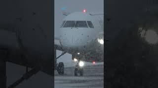 ️ Winter Storm Landing: Helvetic Airways Embraer E190-E2 in Action in Bern, Switzerland! 