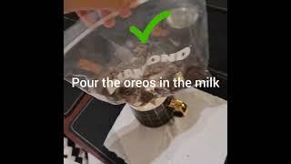 How to eat oreos correct #fyp #foryou #fy #foryoupage