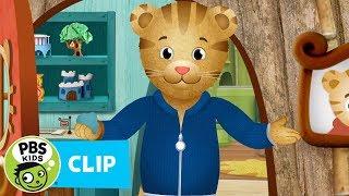 IT'S A BEAUTIFUL DAY IN OUR NEIGHBORHOOD | Dad Tiger's Models | PBS KIDS