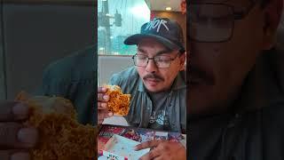 K.F.C vs Street chicken fry কেএফসি নাকি ফুড কার্ট চিকেন ফ্রাই? #kfc #bfc #streetfood #foodie #food