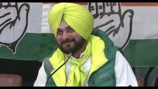 Navjot Singh Sidhu withdraws resignation as Punjab Cong chief