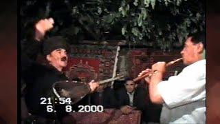 Aşıq Atabala Zahidov və balaban ifaçısı Əhməd. Lerik Toyu. 2000-ci il.