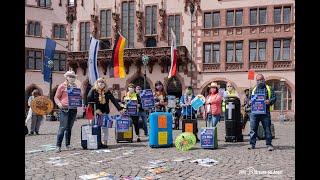 Touristik-Demo vor dem Römer: Branche fürchtet um ihre Existenz!