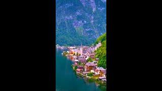 Hallstatt, Austria - what a beautiful town at the Hallstaetter lake!